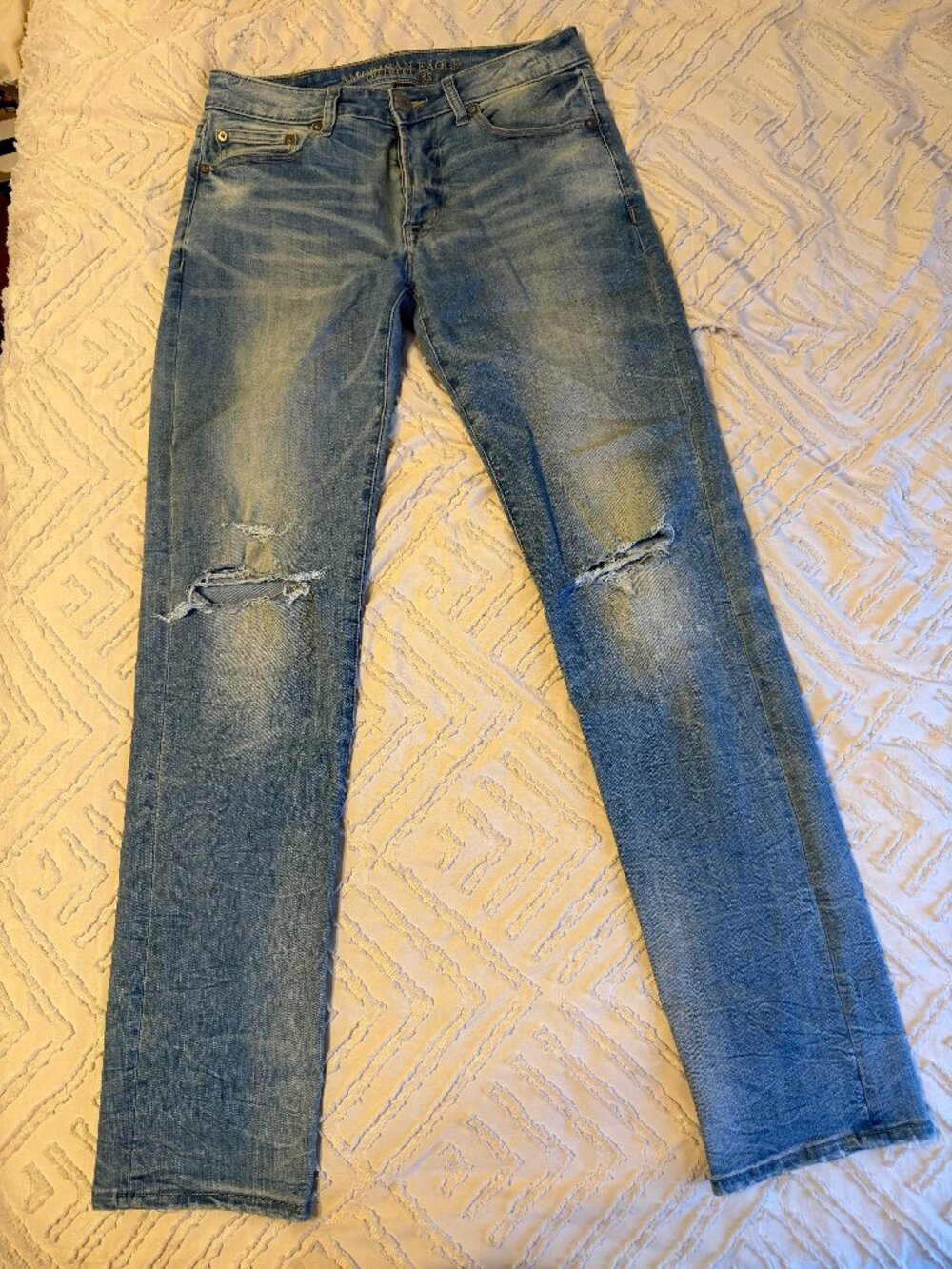 American Eagle AE Extreme Flex Slim Straight Distressed Jeans - 30 X 34